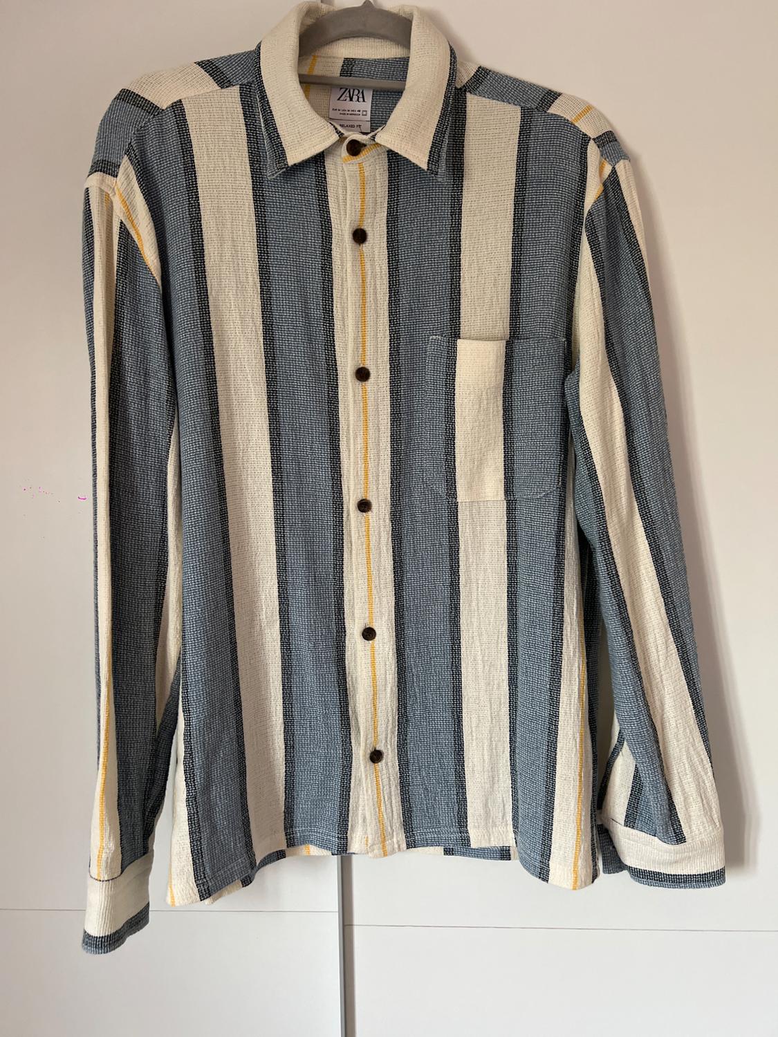 STRIPED TEXTURED OVERSHIRT