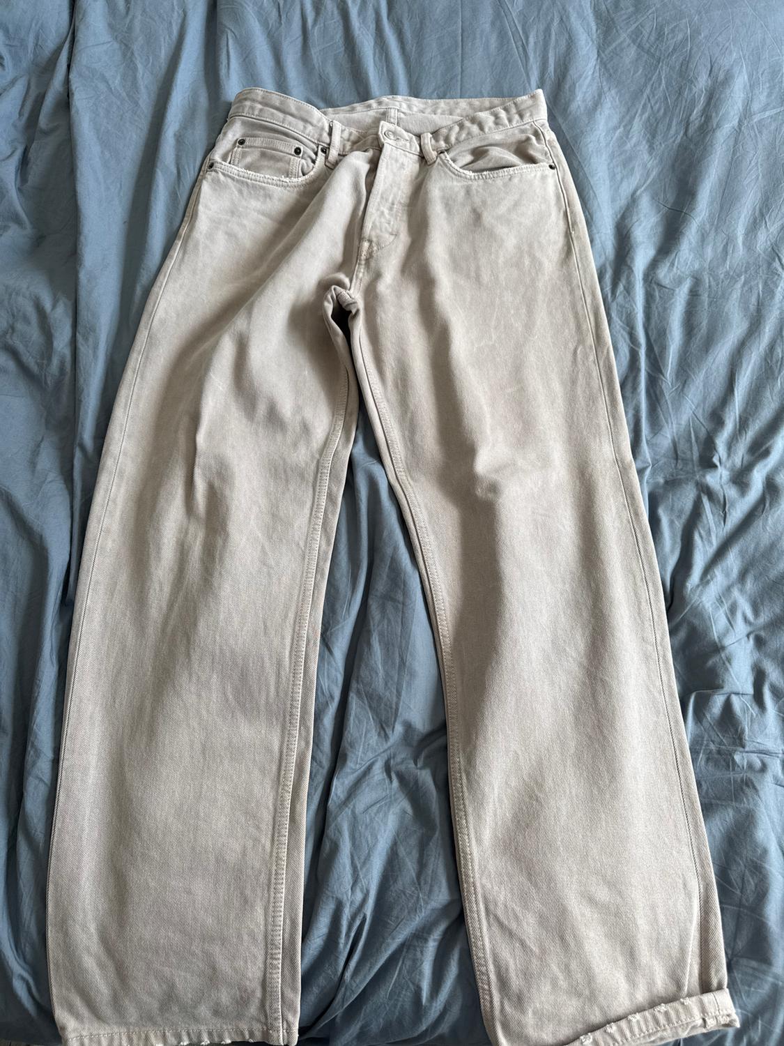 STRAIGHT-LEG JEANS - Image 2