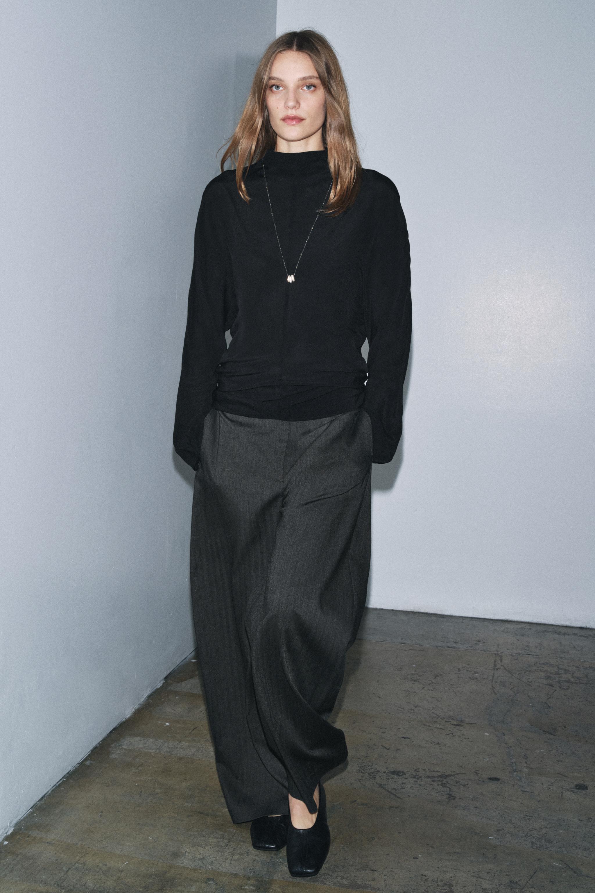 ZW COLLECTION FLOWY BLOUSE - Black | ZARA United States