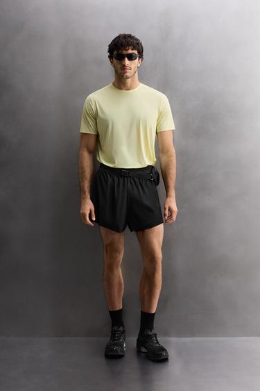 SHORTS CORTOS RUNNING - Negro de Zara