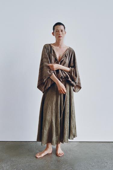 ZW COLLECTION VOLUME JACQUARD TOP - Brown by Zara