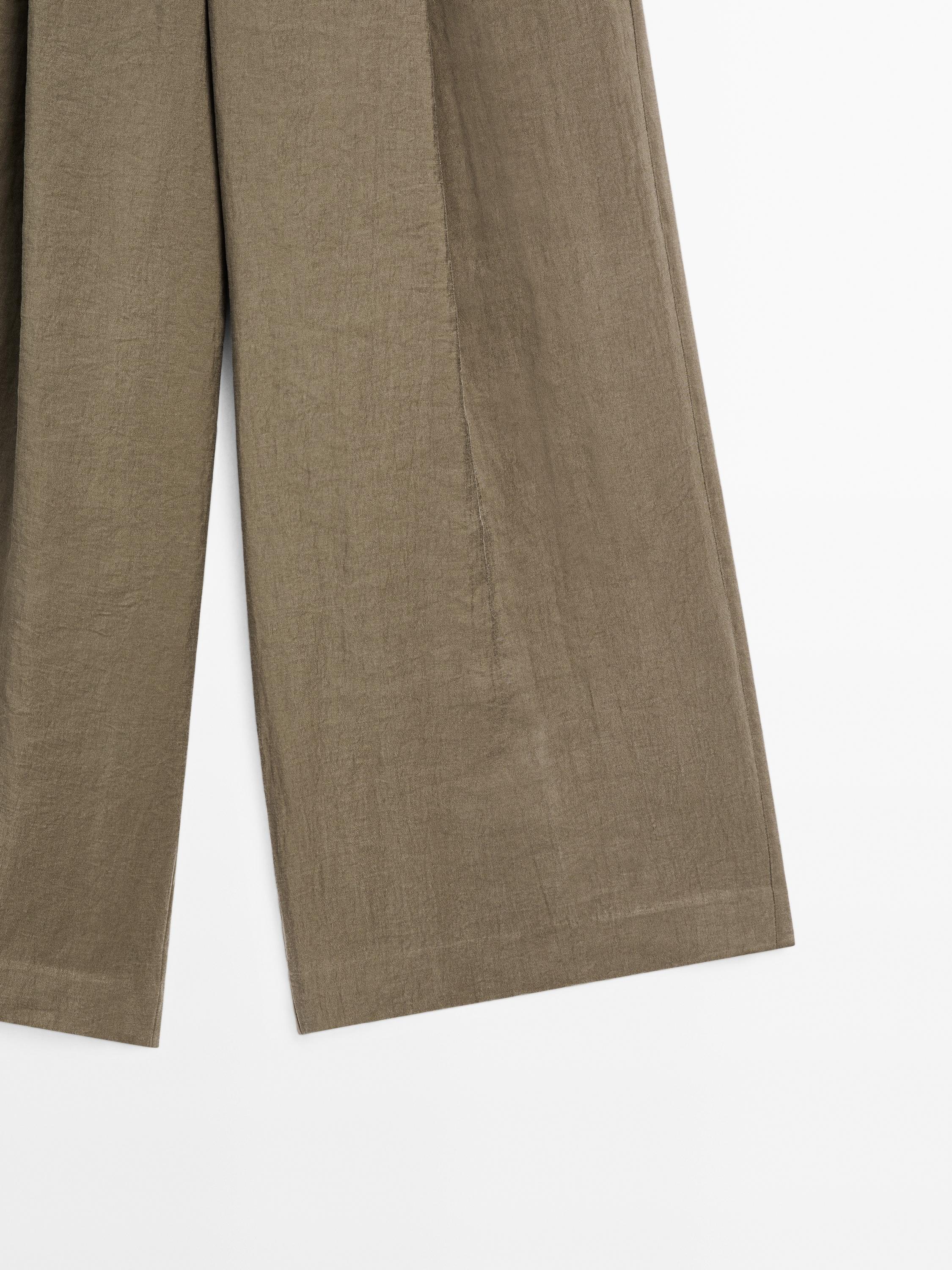 Wide-leg cropped trousers with darts