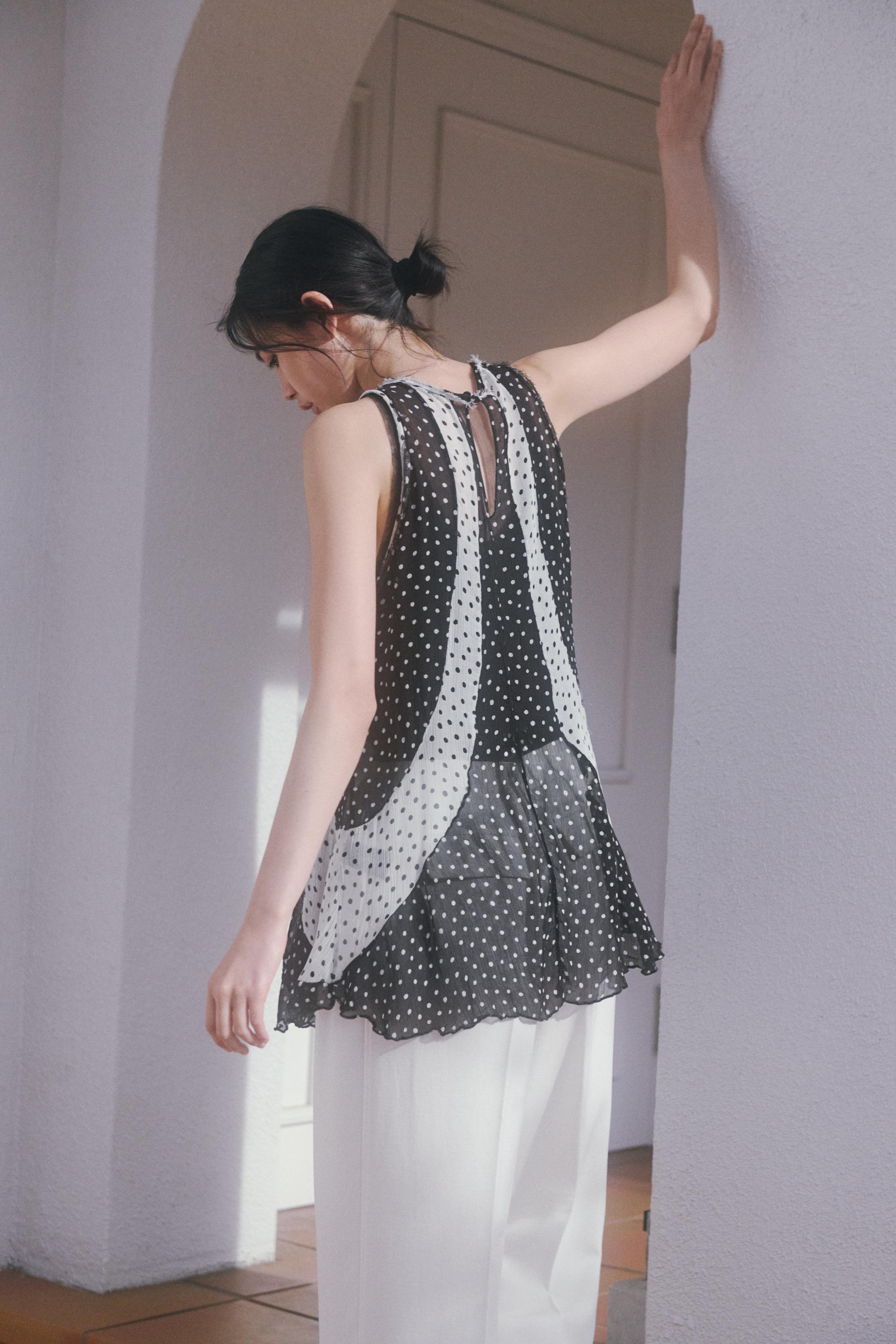 ドット柄ZW COLLECTIONトップス - ブラック | ZARA Japan / 日本