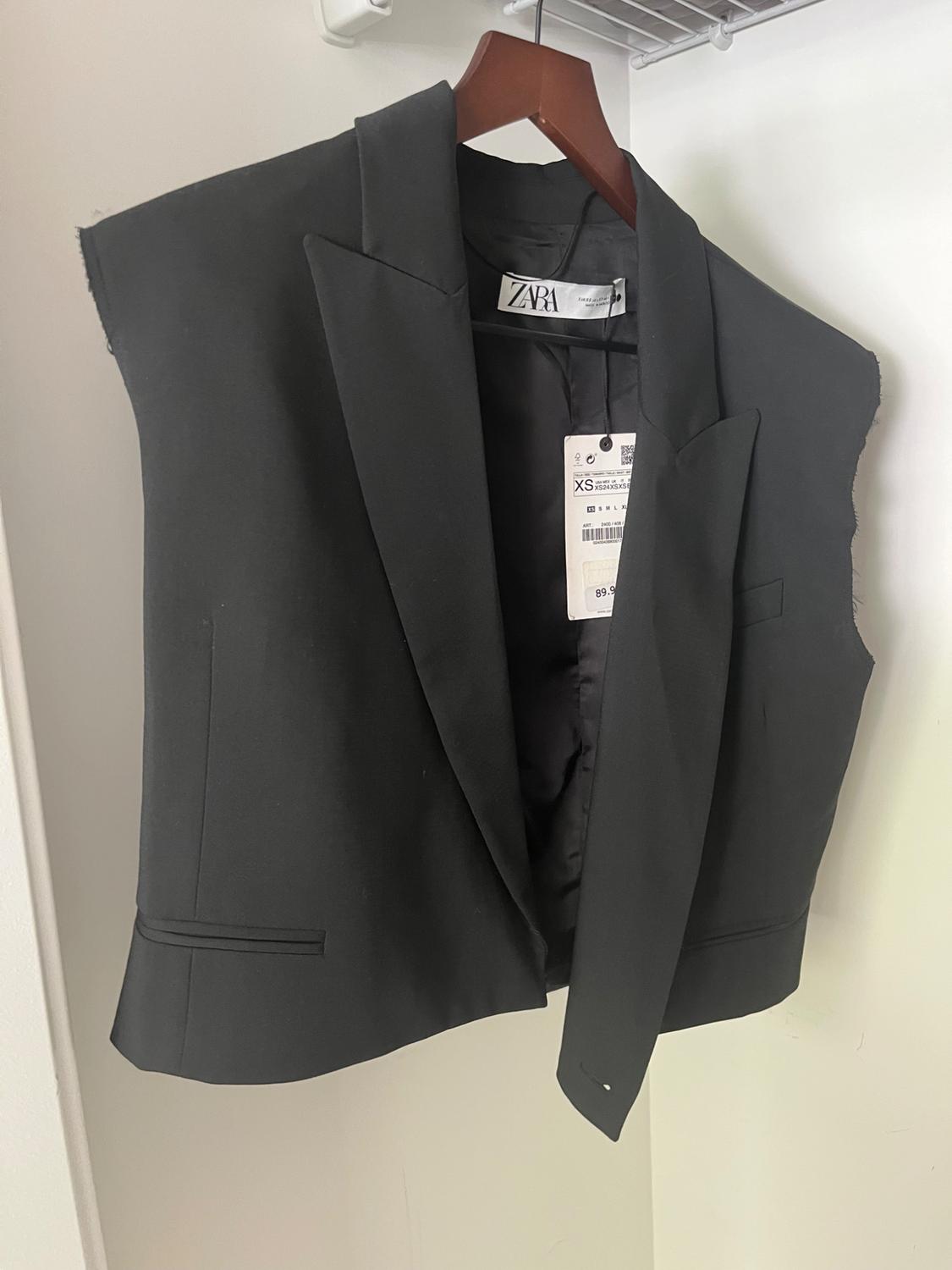WOOL BLEND CROPPED VEST - Image 2