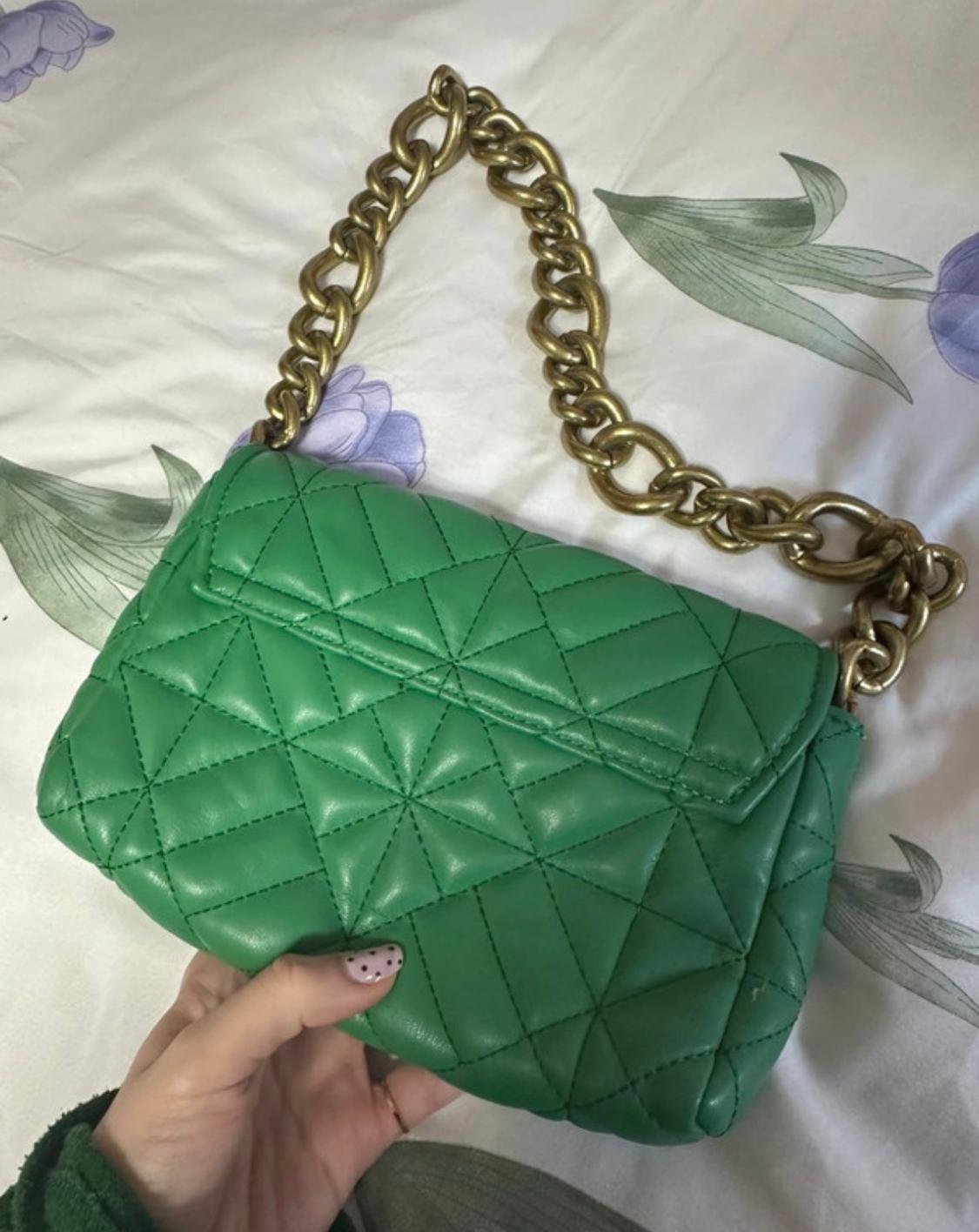 QUILTED SHOULDER BAG WITH CHAIN - Image 2
