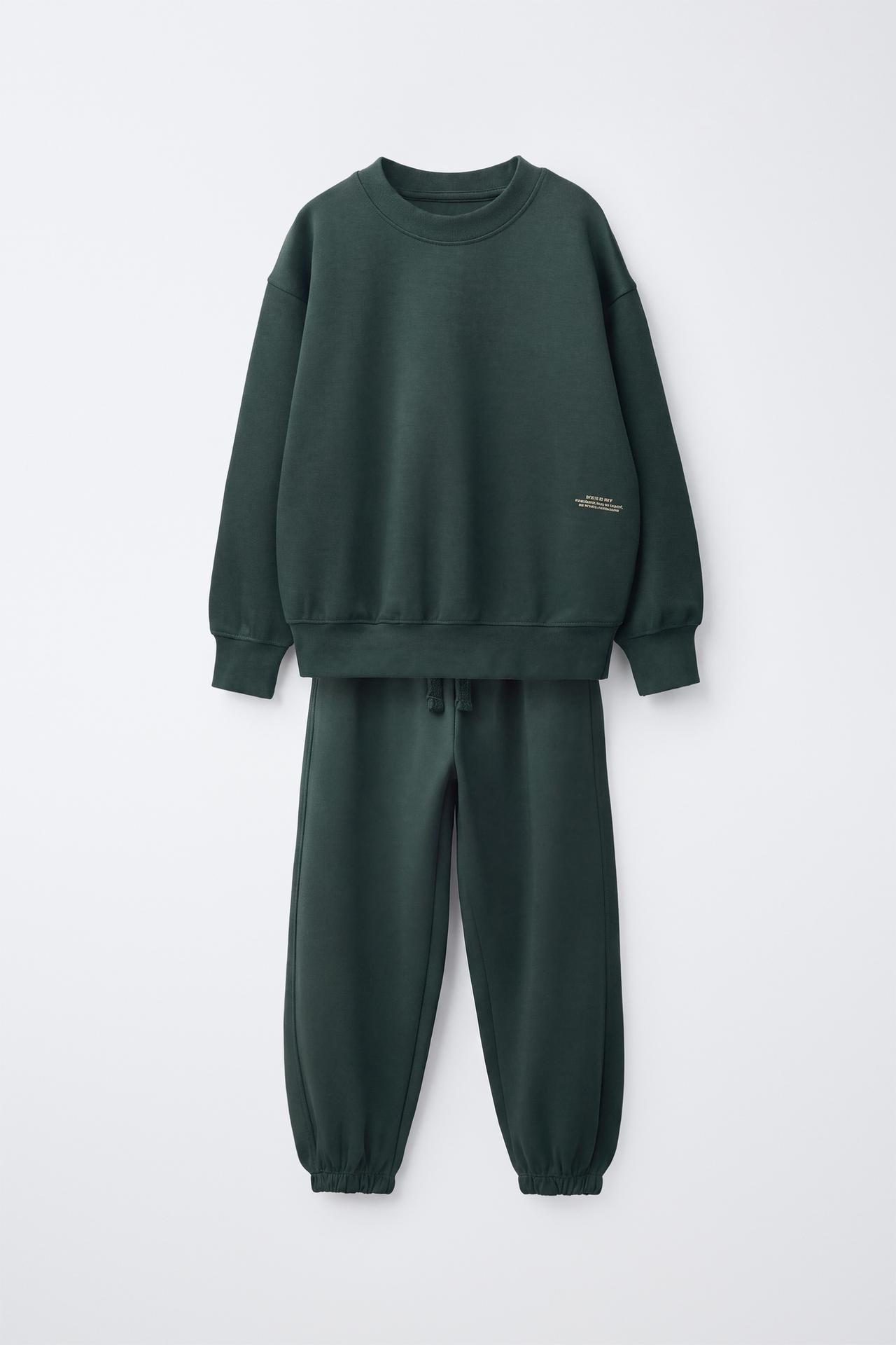 TEXT INTERLOCK SWEATSHIRT AND PANTS SET — Green