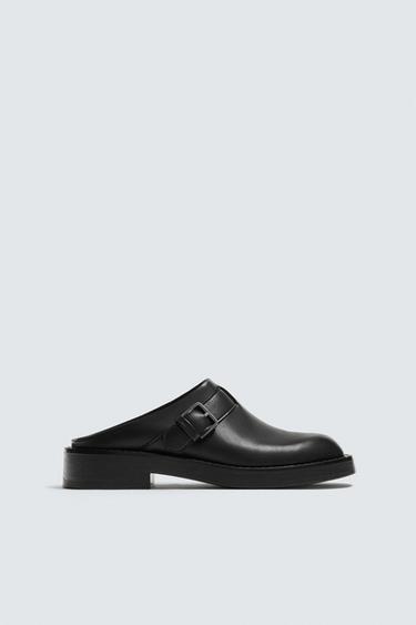 SABOTS À BOUCLE - Noir de Zara