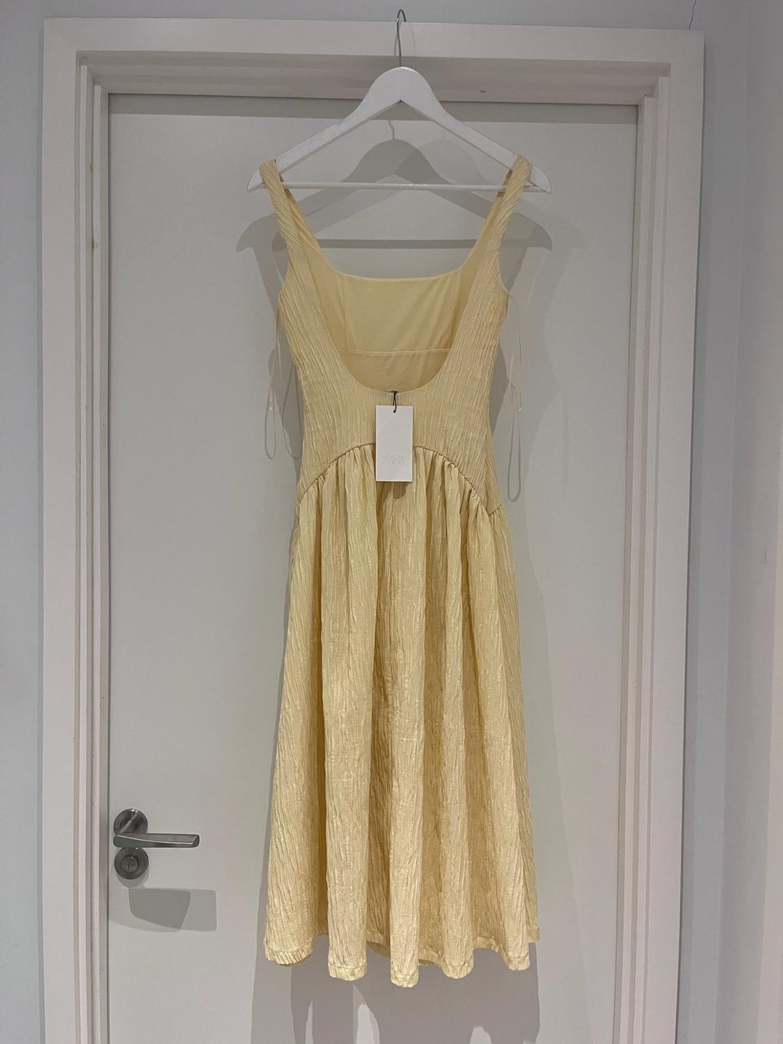 TEXTURED MIDI DRESS - Image 4