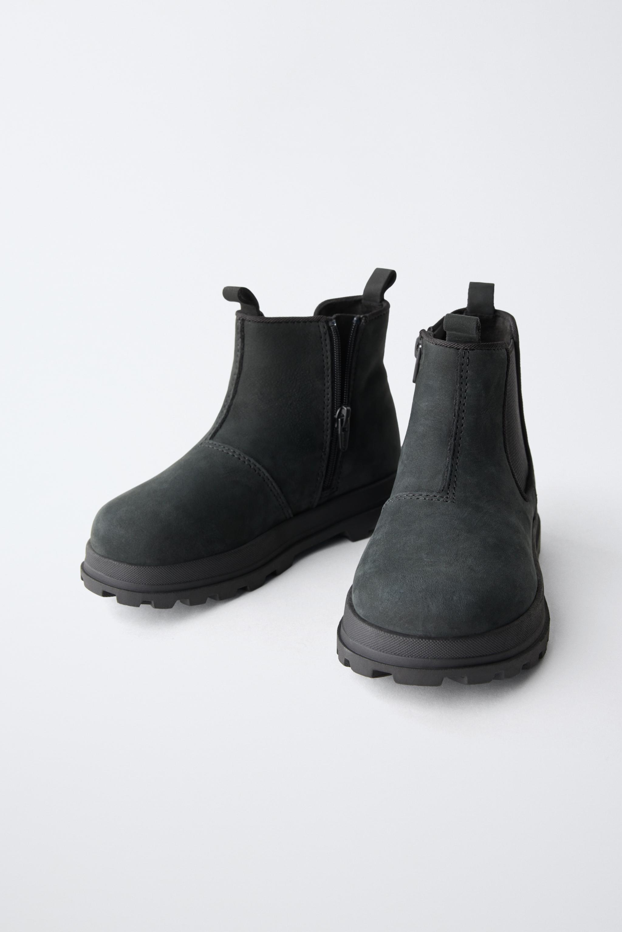 BOTTINES CHELSEA EN CUIR WATER REPELLENT
