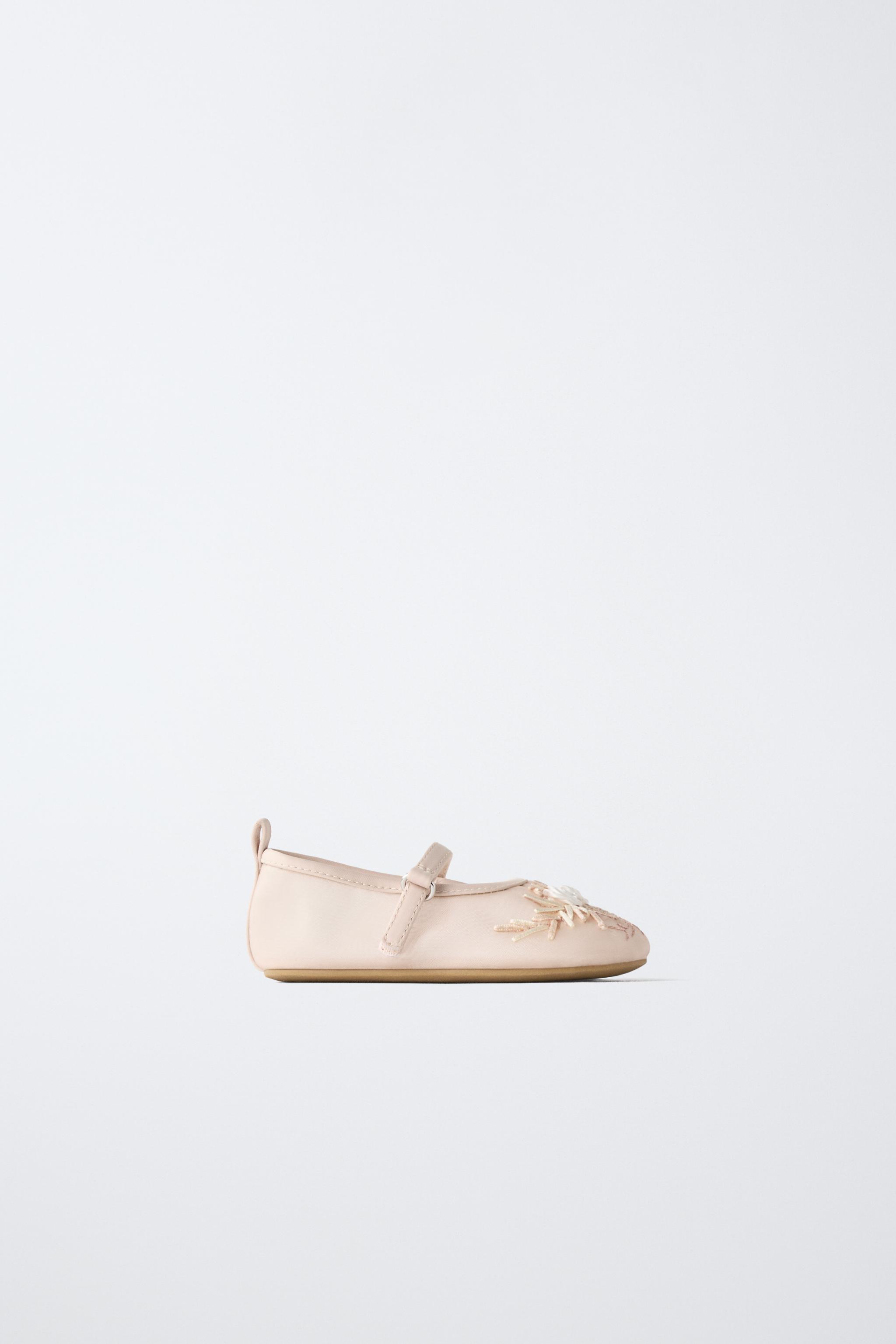 BALLERINES EN ORGANZA À FLEURS