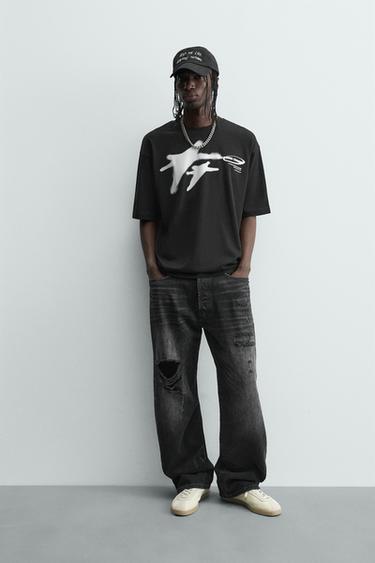 CAMISETA ESTAMPADO CONTRASTE - Negro de Zara - Imagen 0
