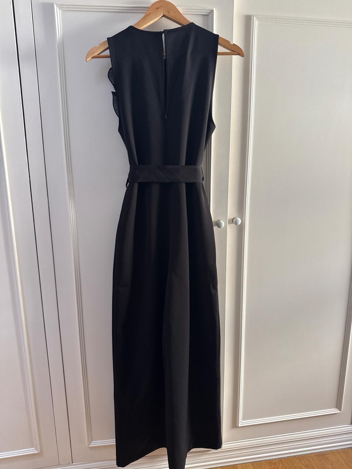RUFFLED JUMPSUIT WITH BELT - Image 4