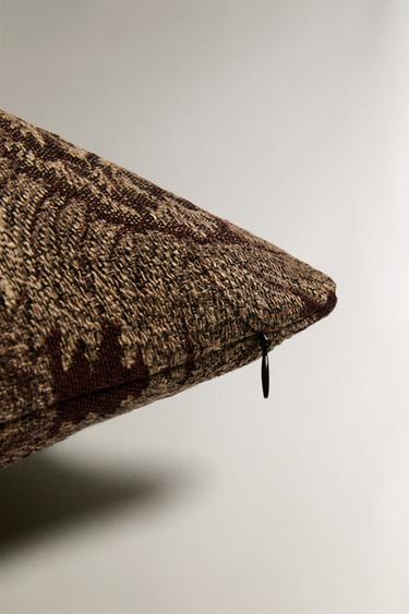 HOUSSE DE COUSSIN JACQUARD FLORAL - Marron de Zara - Image 3