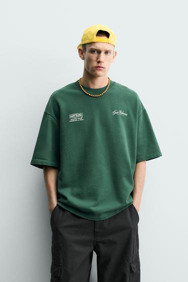 CAMISETA TEXTOS ESTAMPADOS CONTRASTE - Verde de Zara