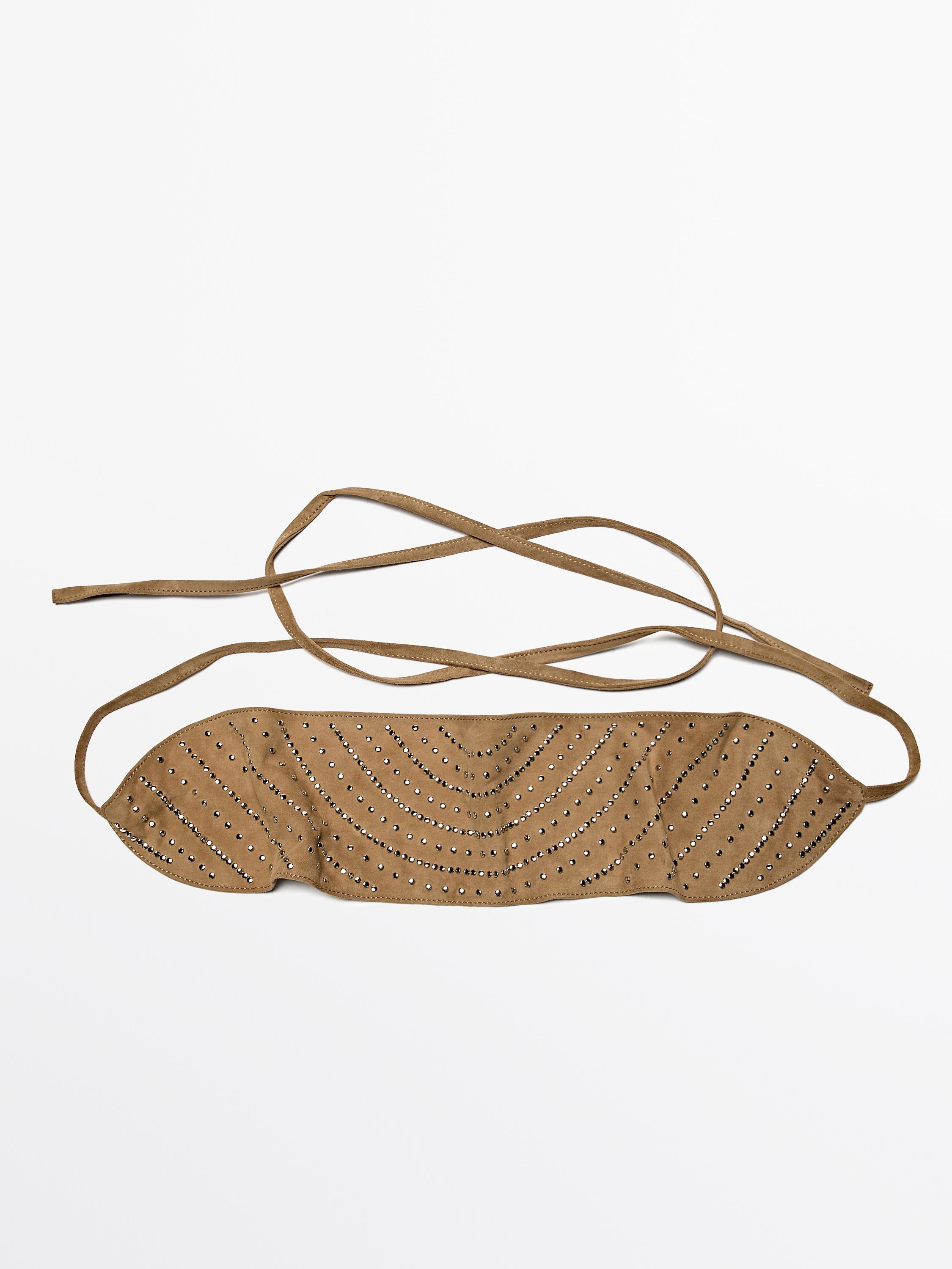 Ceinture large en croûte de cuir à clous