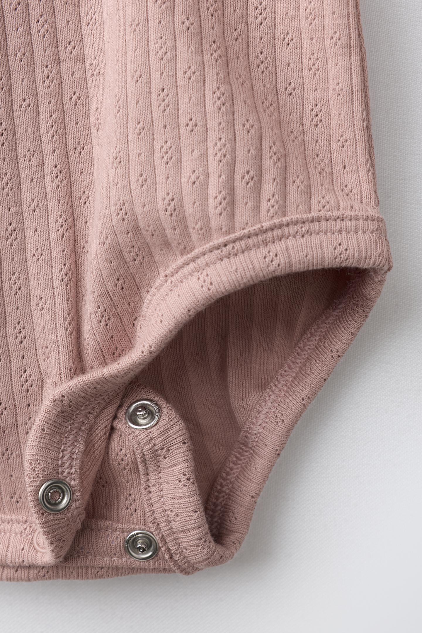 Детский комплект Zara Ribbed Bodysuit and Footed Pants Set, цвет: Меловой розовый — фото 5