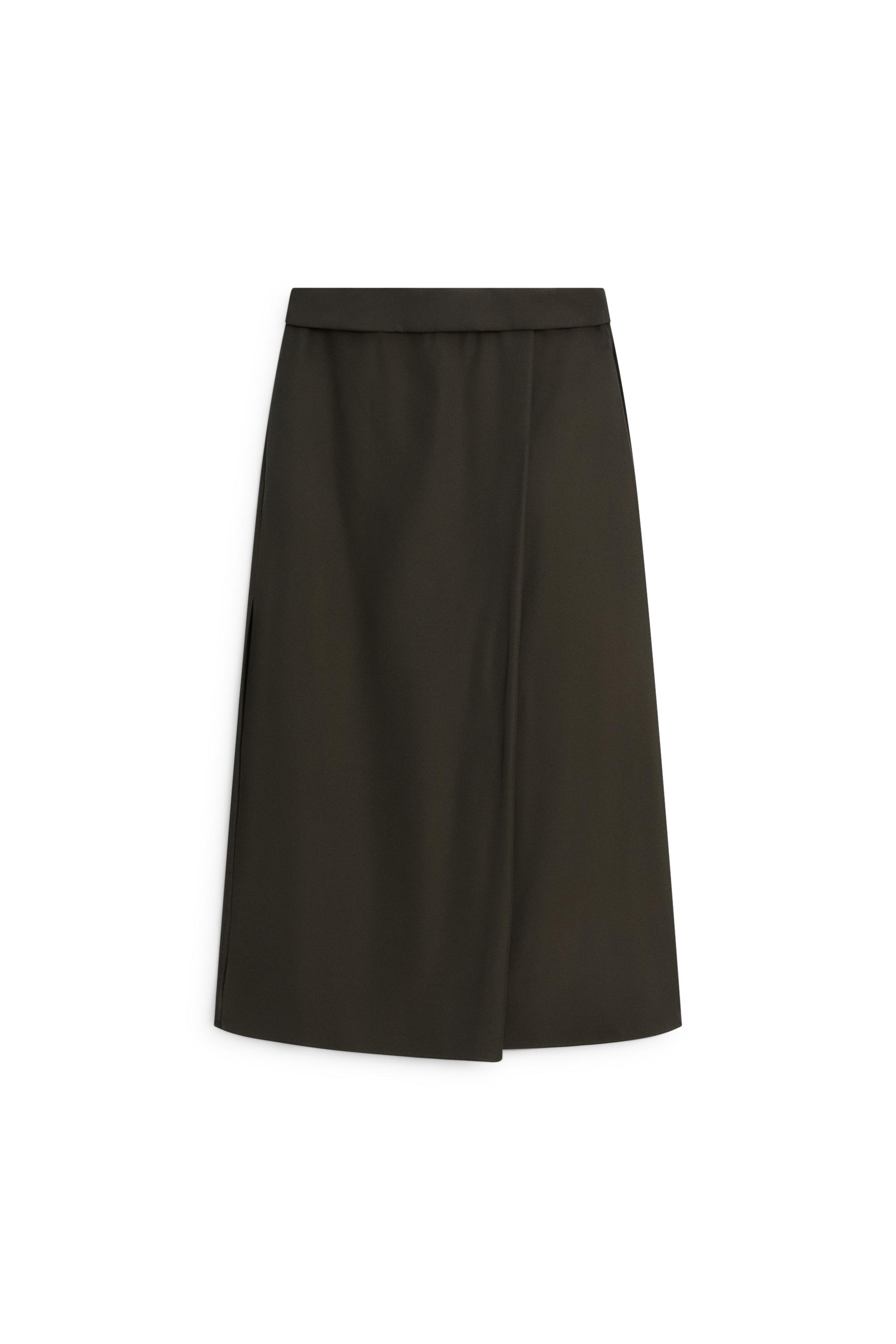 Flowing midi skirt with waist detail - LIMITED EDITION