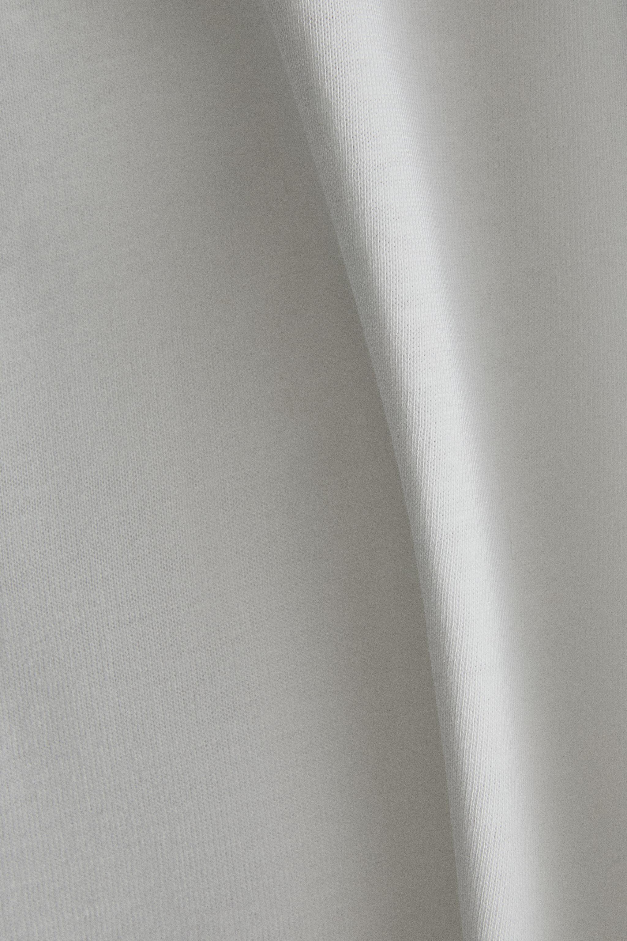 SHORT SLEEVE T-SHIRT