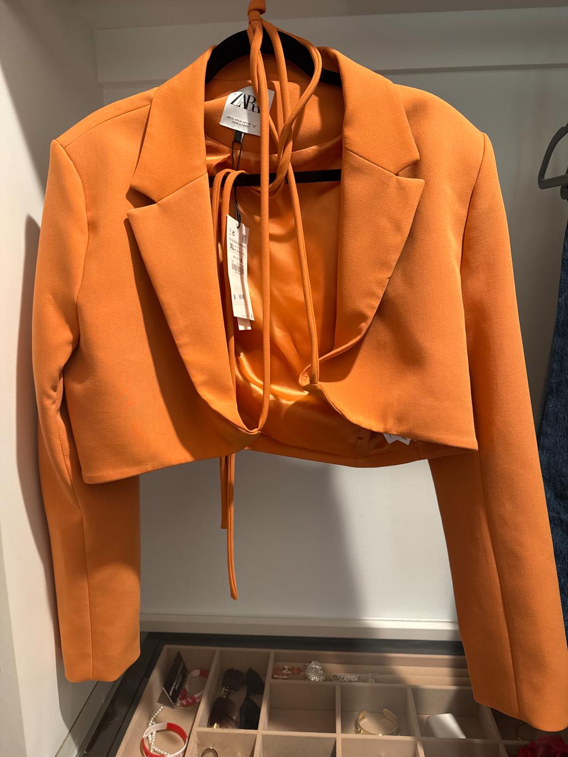 BLAZER CROPPED LAZADAS