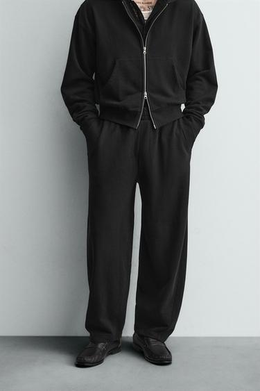 {navn} - {farge} for Zara