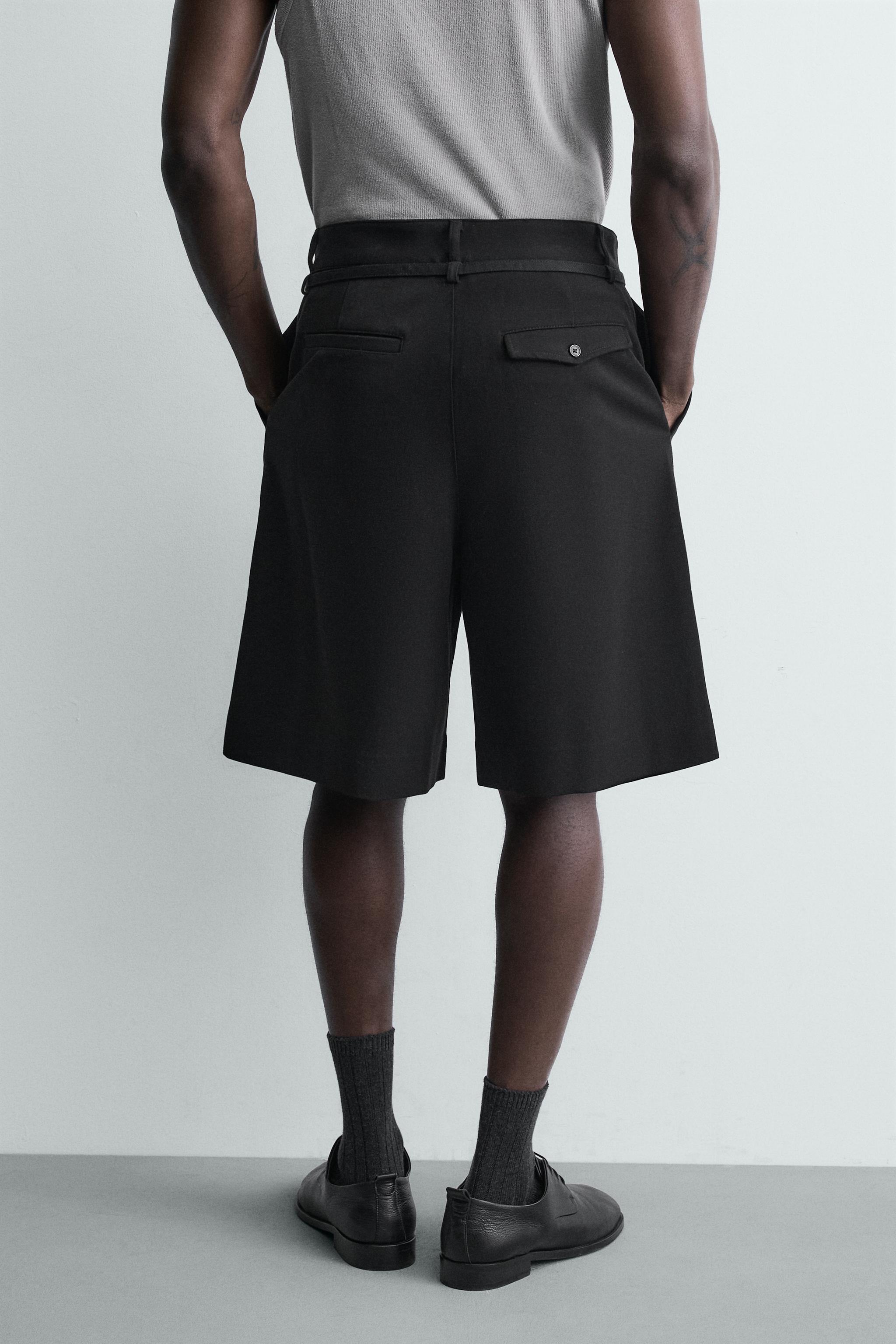 BELTED PLEATED RELAXED FIT SHORTS