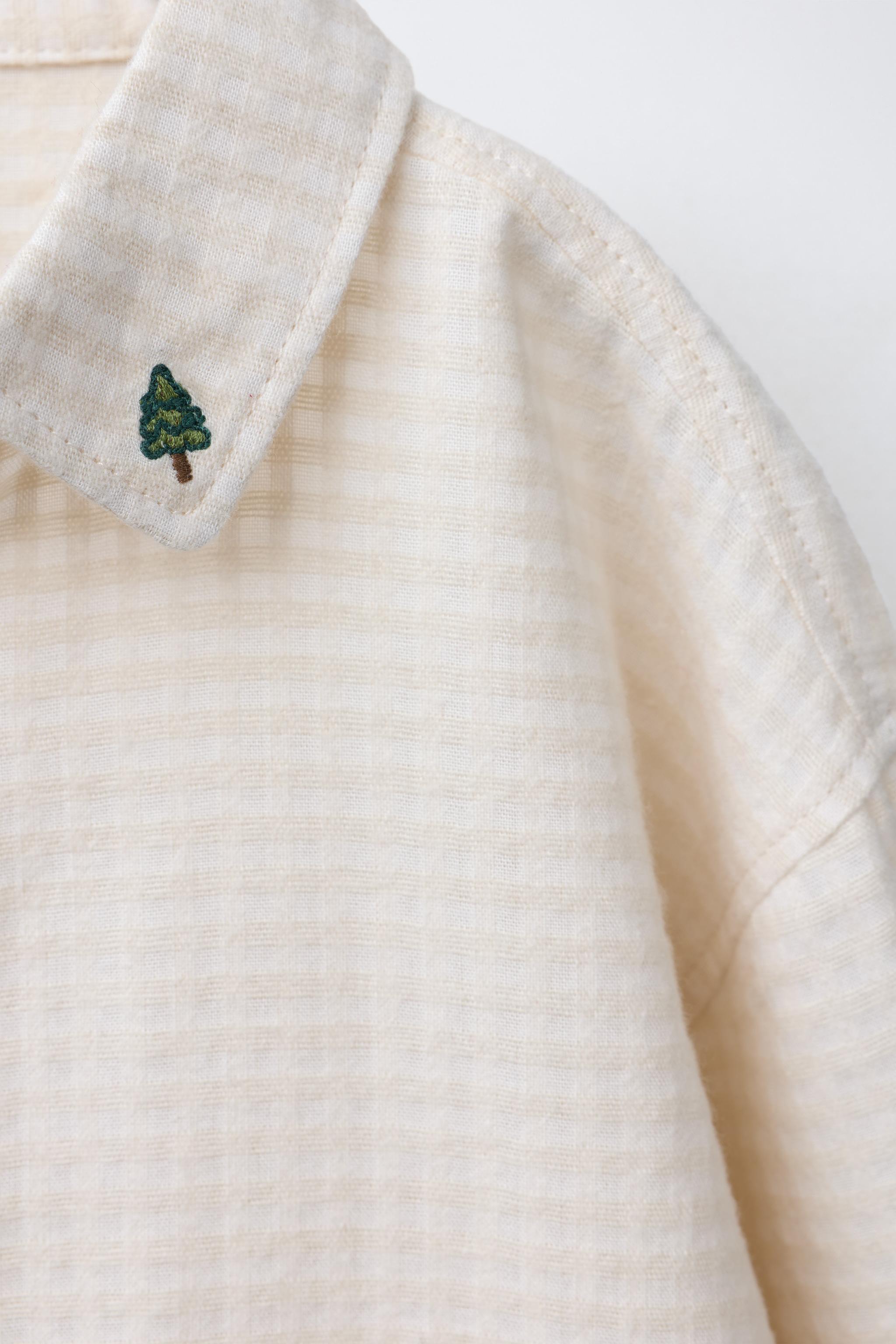 EMBROIDERED TREE TEXTURED SHIRT