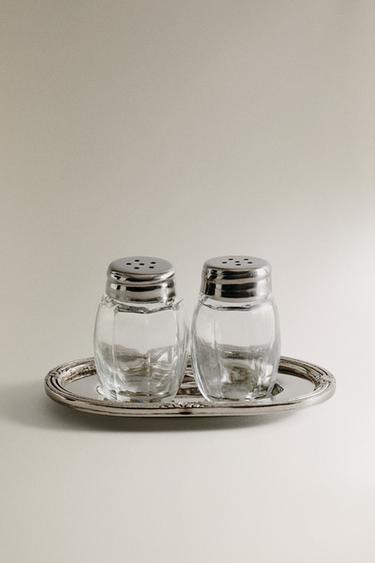 SALT AND PEPPER SHAKER SET WITH TRAY - Steel by Zara