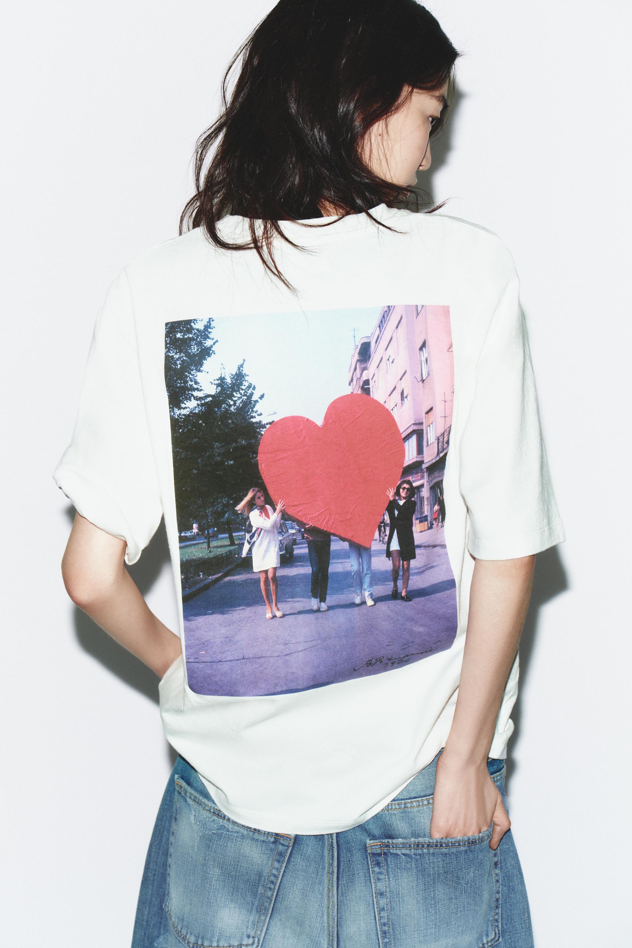 BOGDANKA POZNANOVIĆ PRINT T-SHIRT ©2026