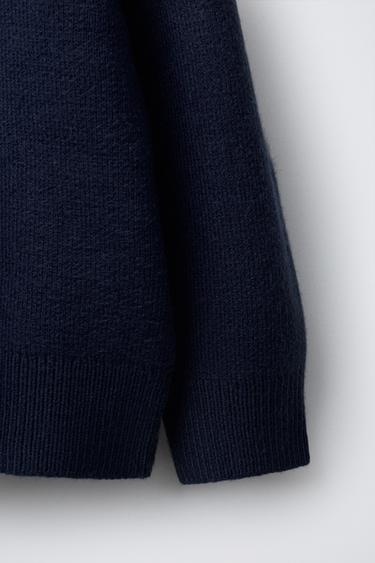 PULL EN MAILLE JACQUARD À INSCRIPTION - bleu marine de Zara - Image 3