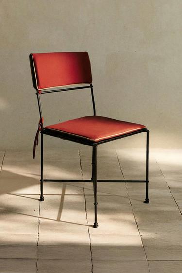 CONTRAST CHAIR SEAT CUSHION - Reddish by Zara