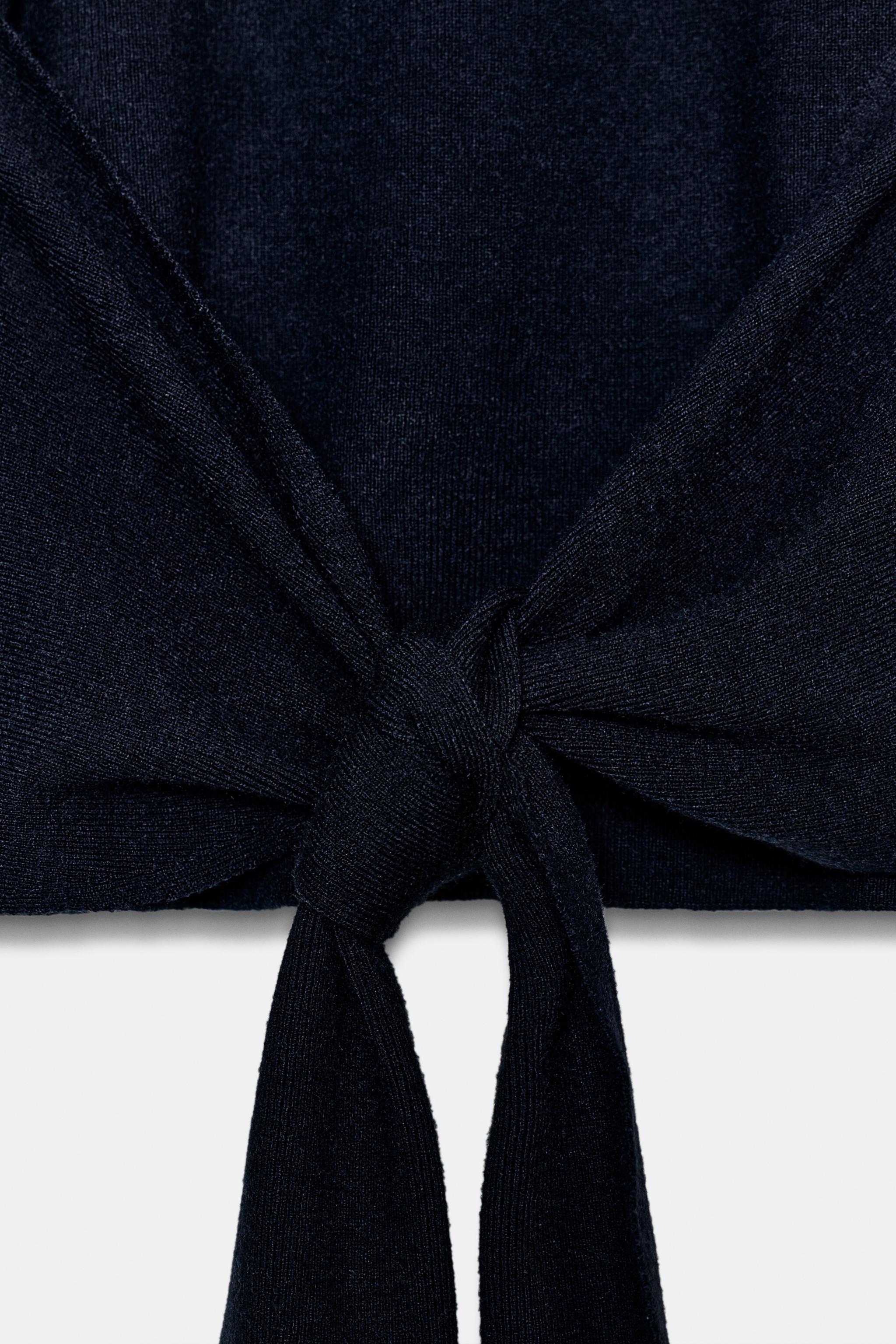 OPEN BACK KNIT TOP