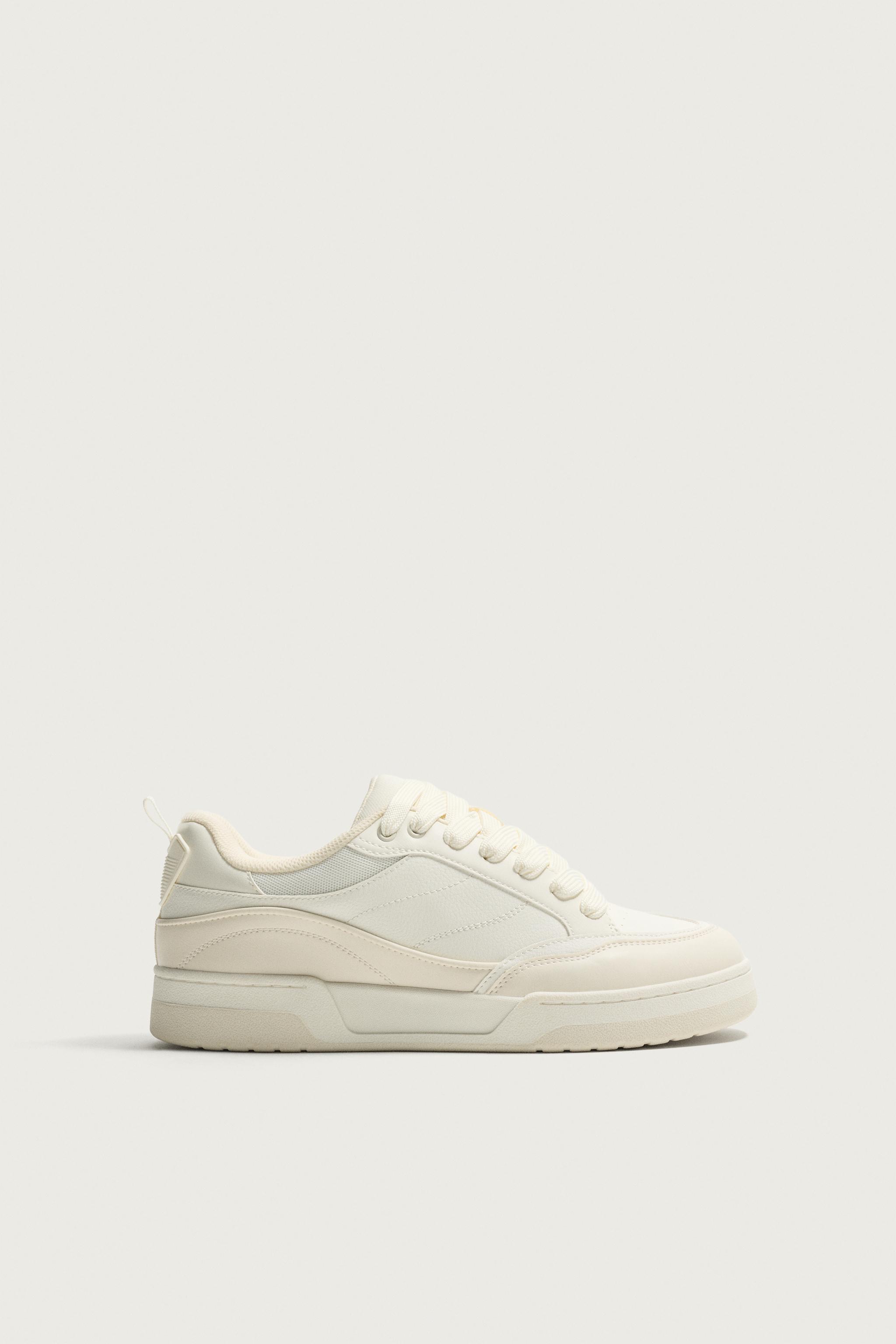 BASKETBALL SNEAKERS