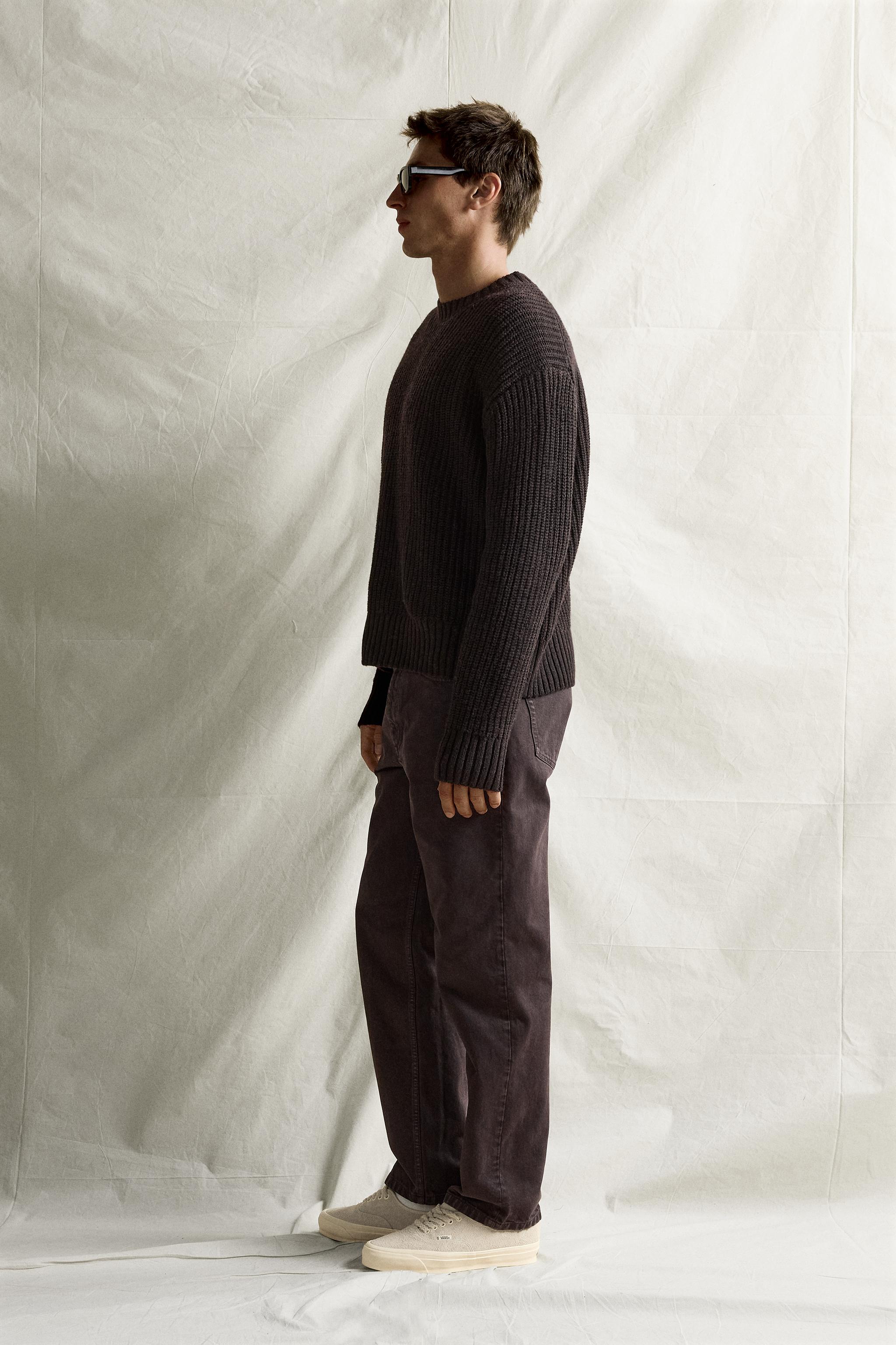 WASHED STRAIGHT-FIT PANTS