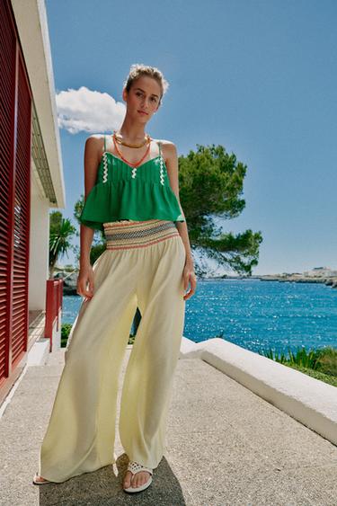 TOP TIRANTES CON LINO - Verde de Zara