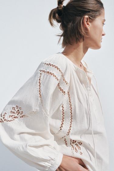 ZW COLLECTION BRODERET SKJORTE - råhvid fra Zara