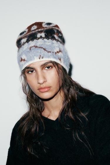 PRINTED KNIT BEANIE - Blue by Zara