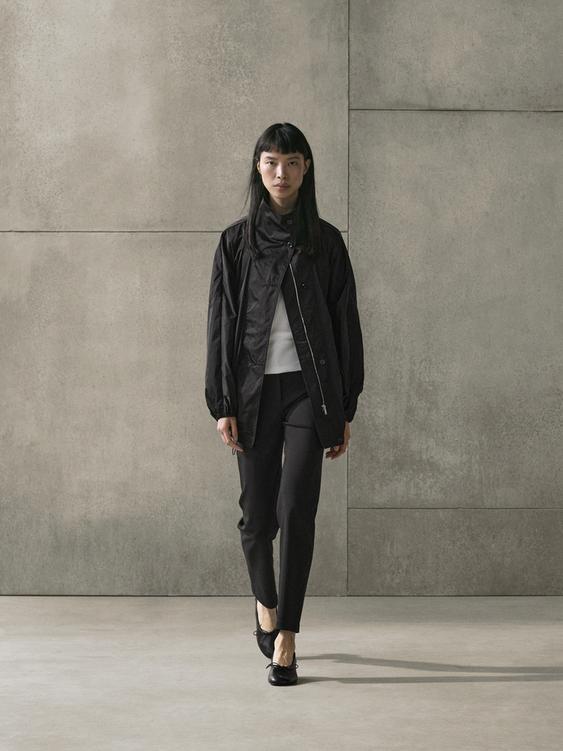 Bomber jacket with pocket details