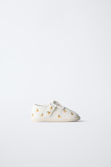 Zara BAREFOOT TENISICE S JABUKAMA – Bjeličasta