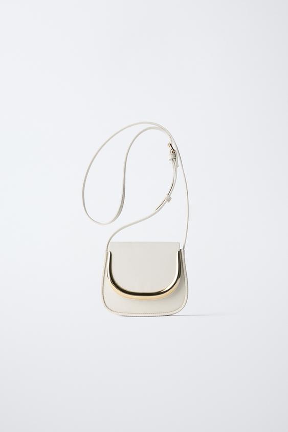 BOLSA A TIRACOLO DETALHE METÁLICO - Branco-cru da Zara - Imagem 0