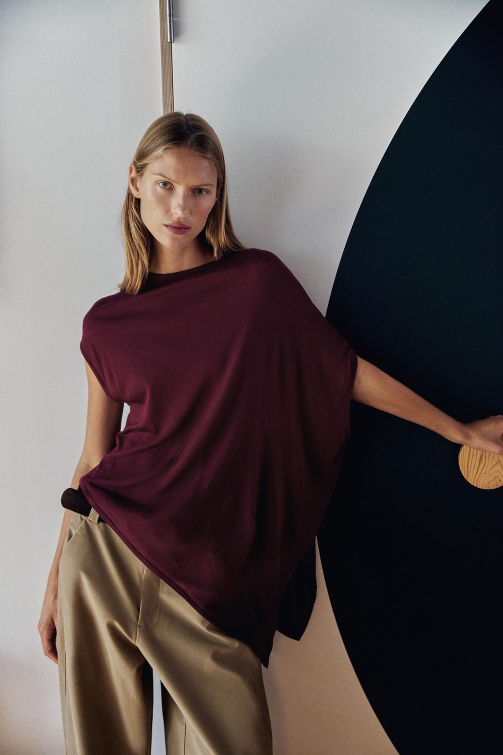 ASYMMETRIC KNIT TOP