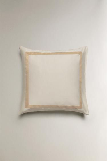 SATEEN PILLOWCASE WITH BORDER (300 THREAD COUNT) - Cava by Zara - Image 1
