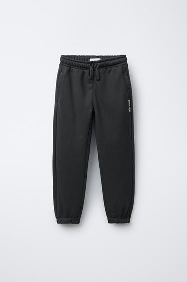 SHORT SLEEVE SWEATSHIRT AND TEXT JOGGERS SET - Anthracite grey de Zara - Image 4