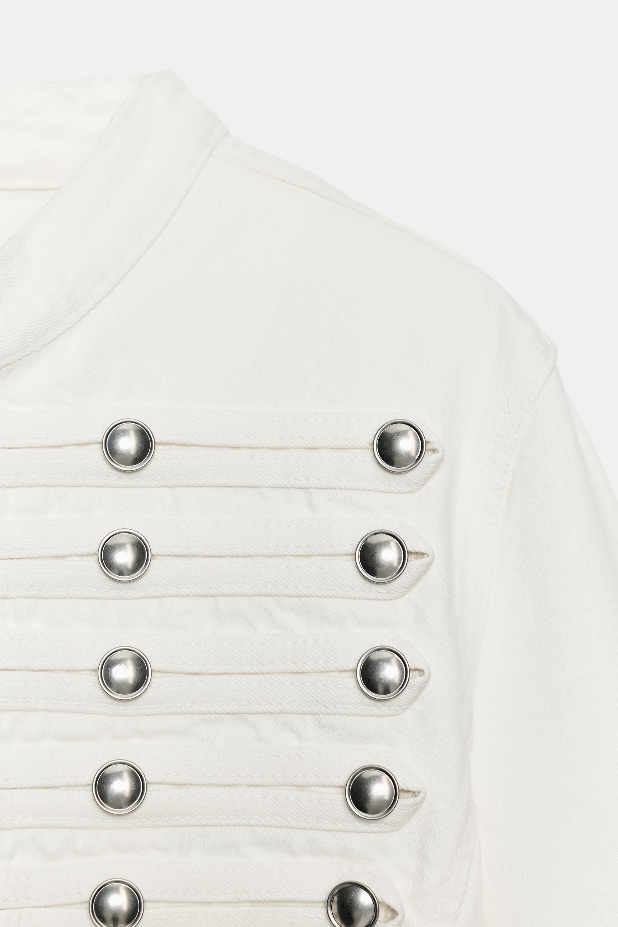 VESTE EN DENIM TRF AJUSTÉE À BOUTONS