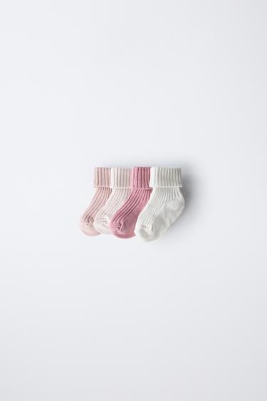حزمة أربعة جوارب ملونة - وردي فاتح الخاص بـ Zara