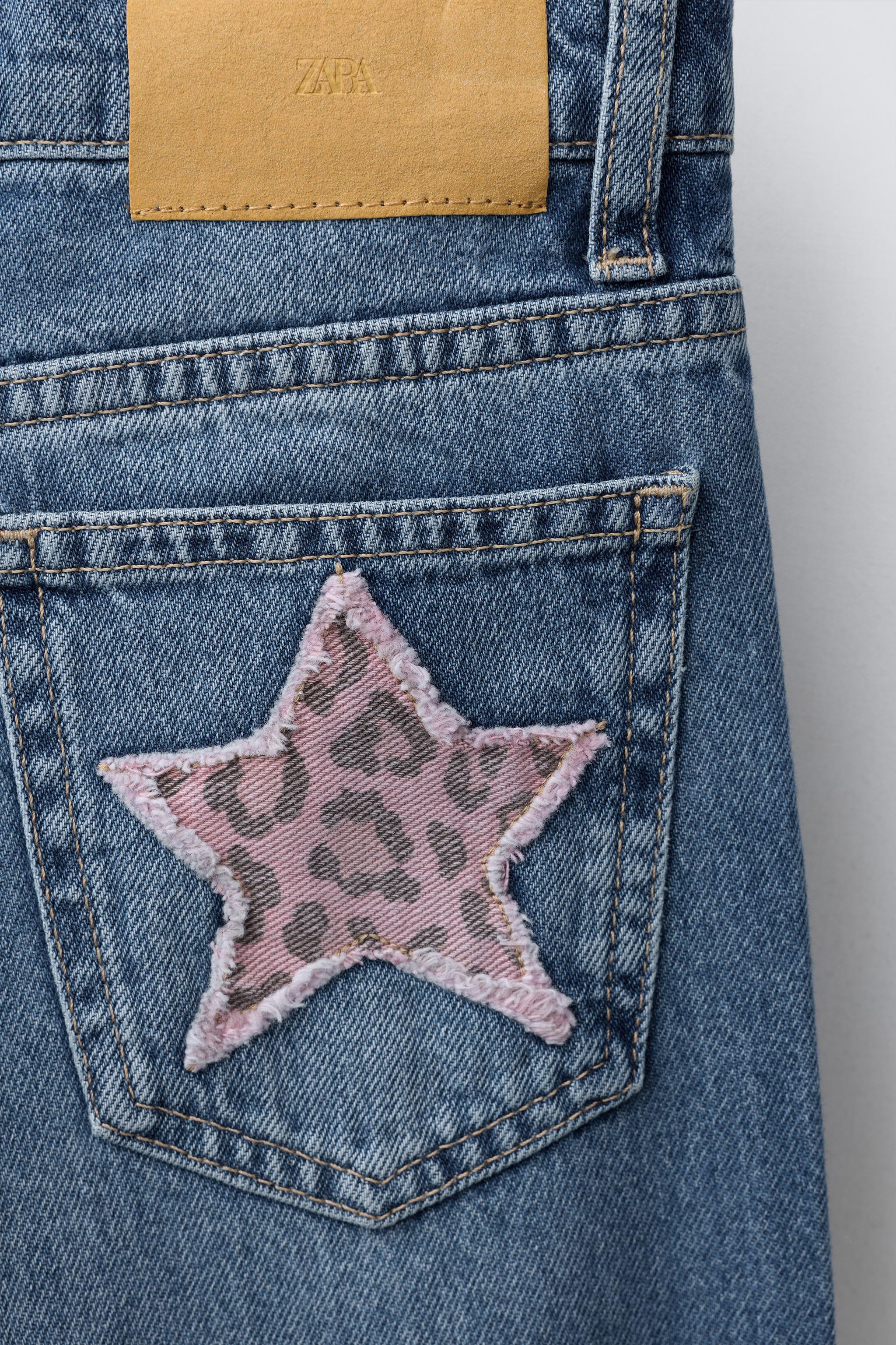 WIDE LEG JEANS WITH ANIMAL PRINT PATCHES