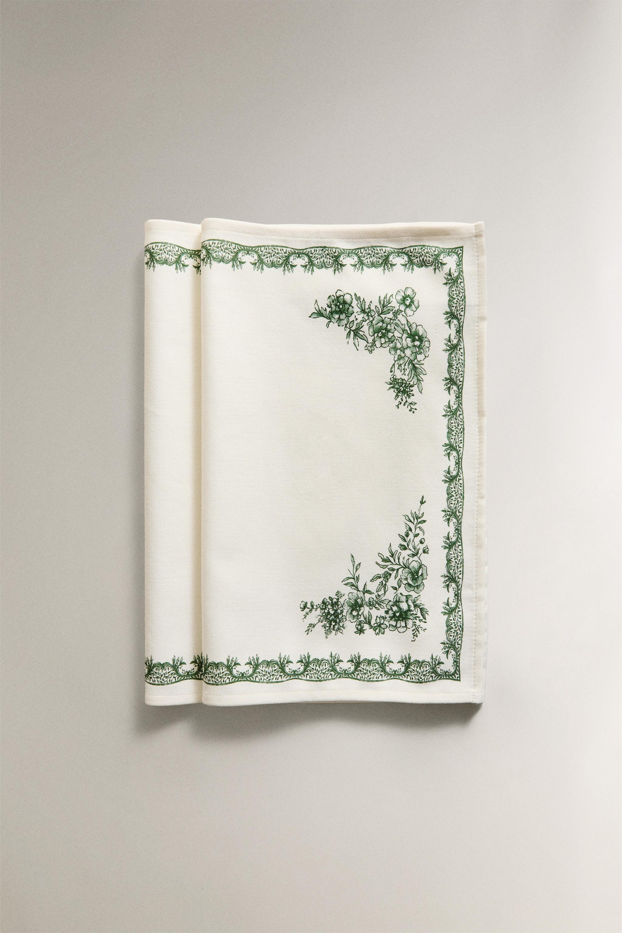 PRINTED SATEEN PLACEMAT — Greenish