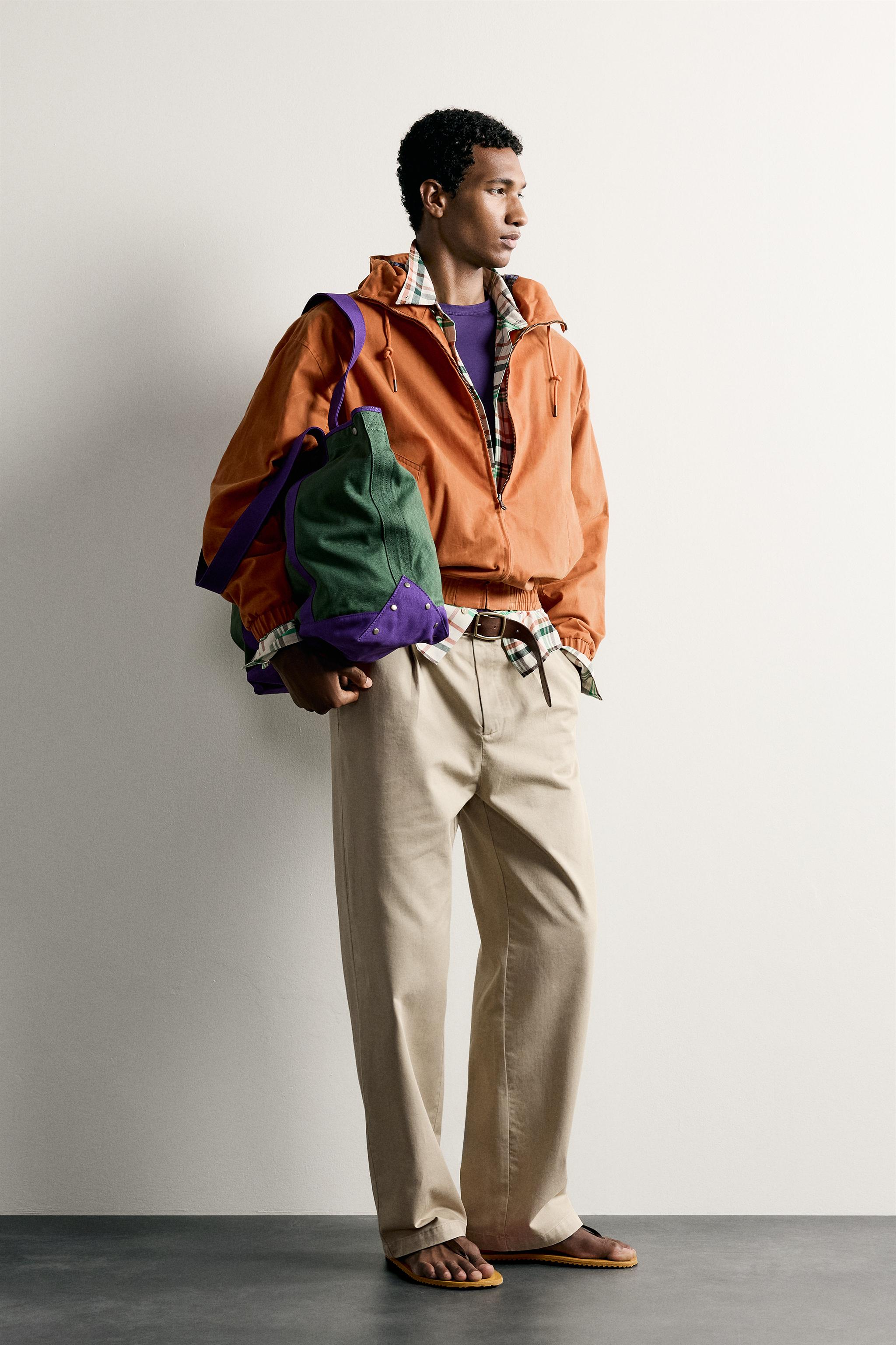 RELAXED FIT PLEATED CHINO PANTS
