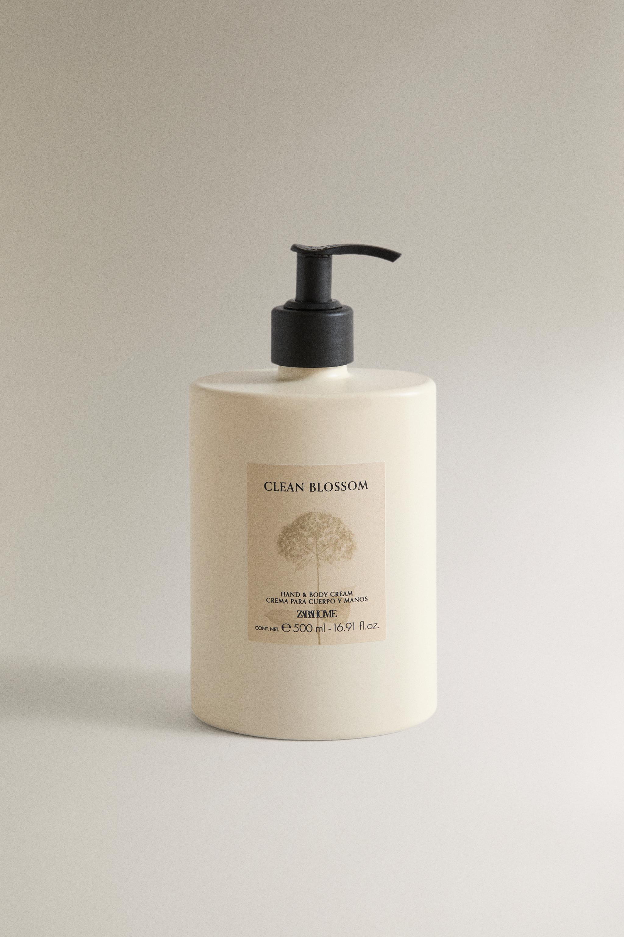 (500 ML) CLEAN BLOSSOM HAND AND BODY CREAM — Green/White