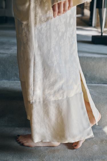 MANTEAU EN MATIÈRES VARIÉES JACQUARD LIN ÉDITION LIMITÉE - Vanille de Zara - Image 5