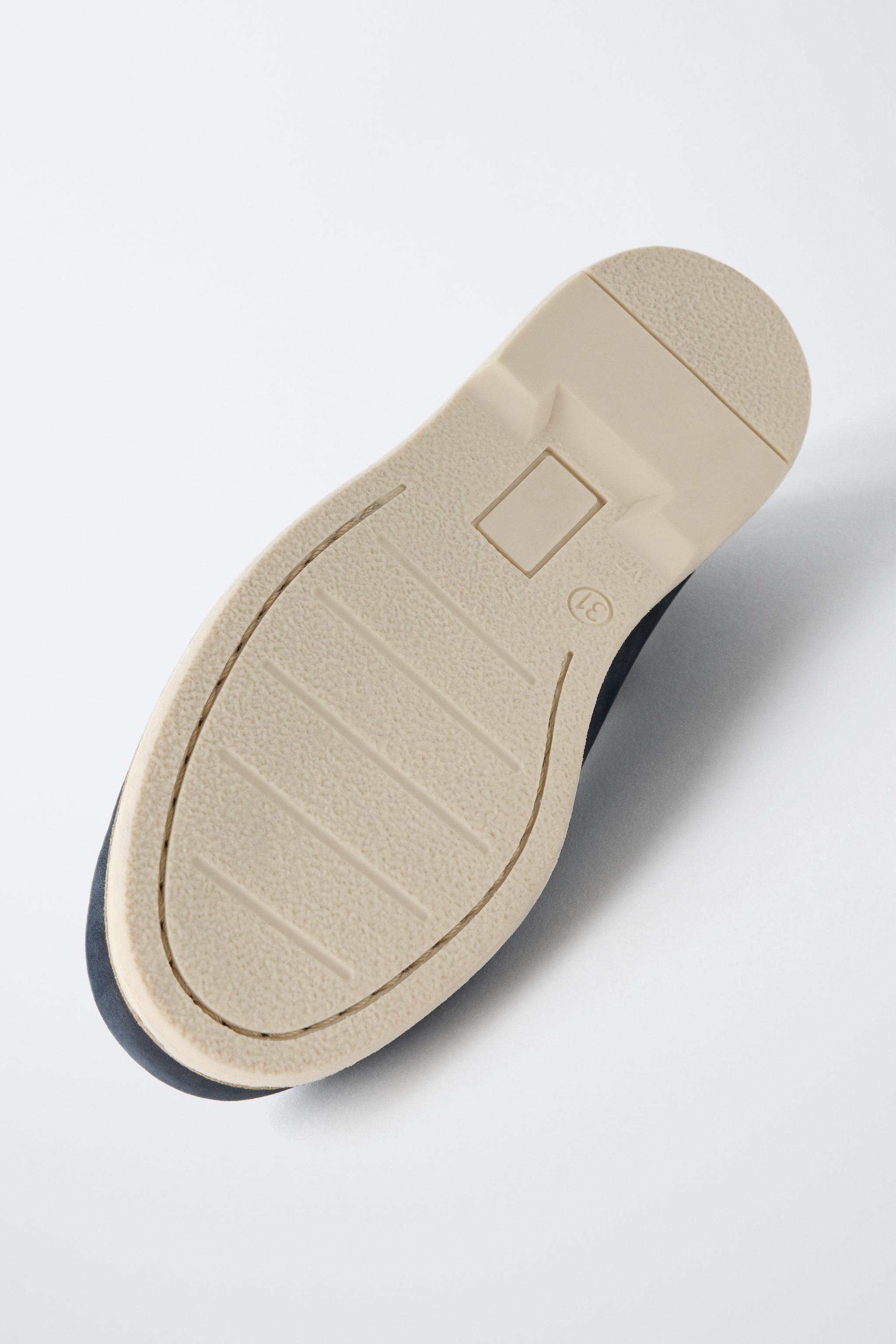 CHAUSSURES BATEAU EN CUIR